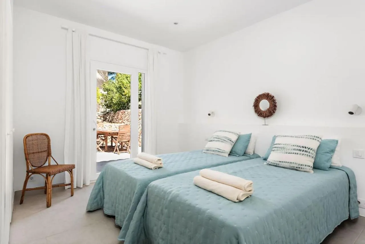 Villa Vista Turquesa, Heated Pool Es Canutells